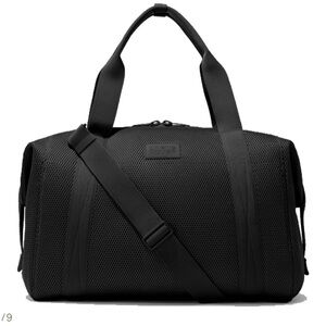 LANDON AIR MESH CARRYALL BAG ONYX XL NWOT